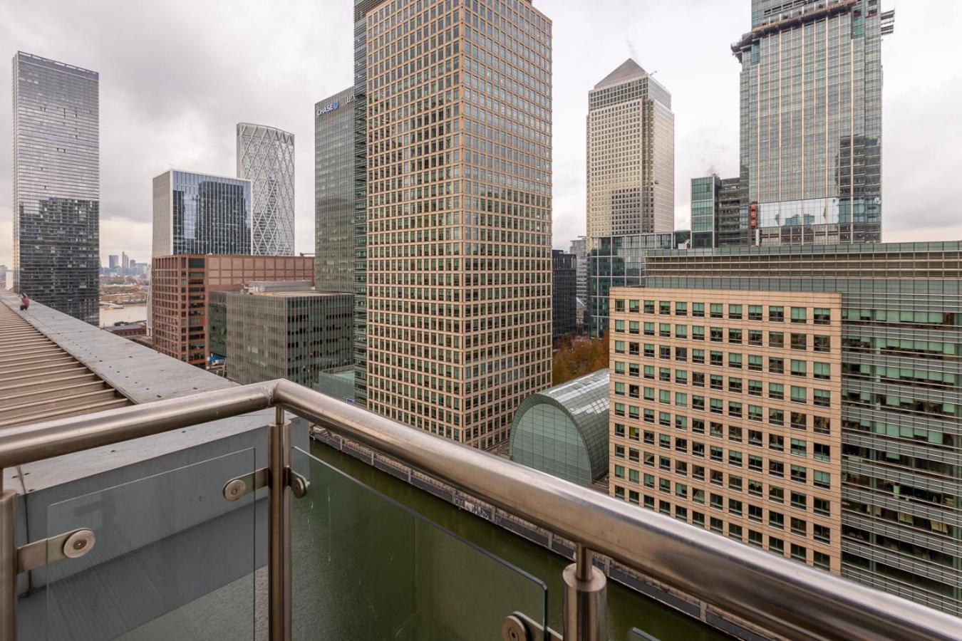 City Waterfront Apartments London Ngoại thất bức ảnh