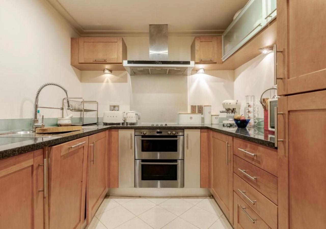 City Waterfront Apartments London Ngoại thất bức ảnh